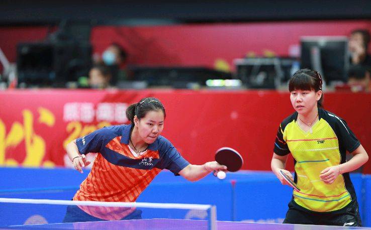 全场观众瞬 全场观众瞬